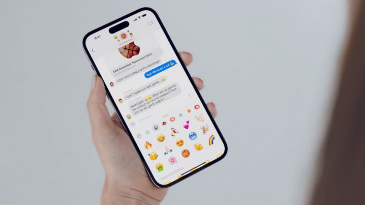 iMessage stickers in iOS 17