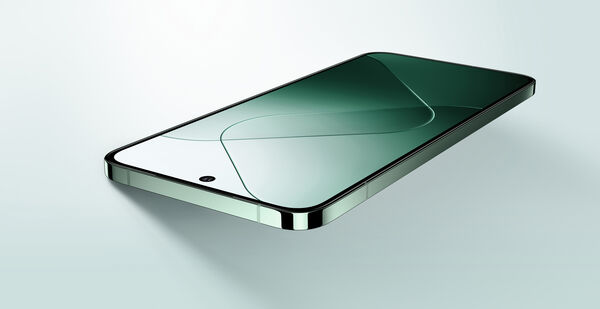 The Xiaomi 14 sports a 6.36-inch display. Picture: Xiaomi.