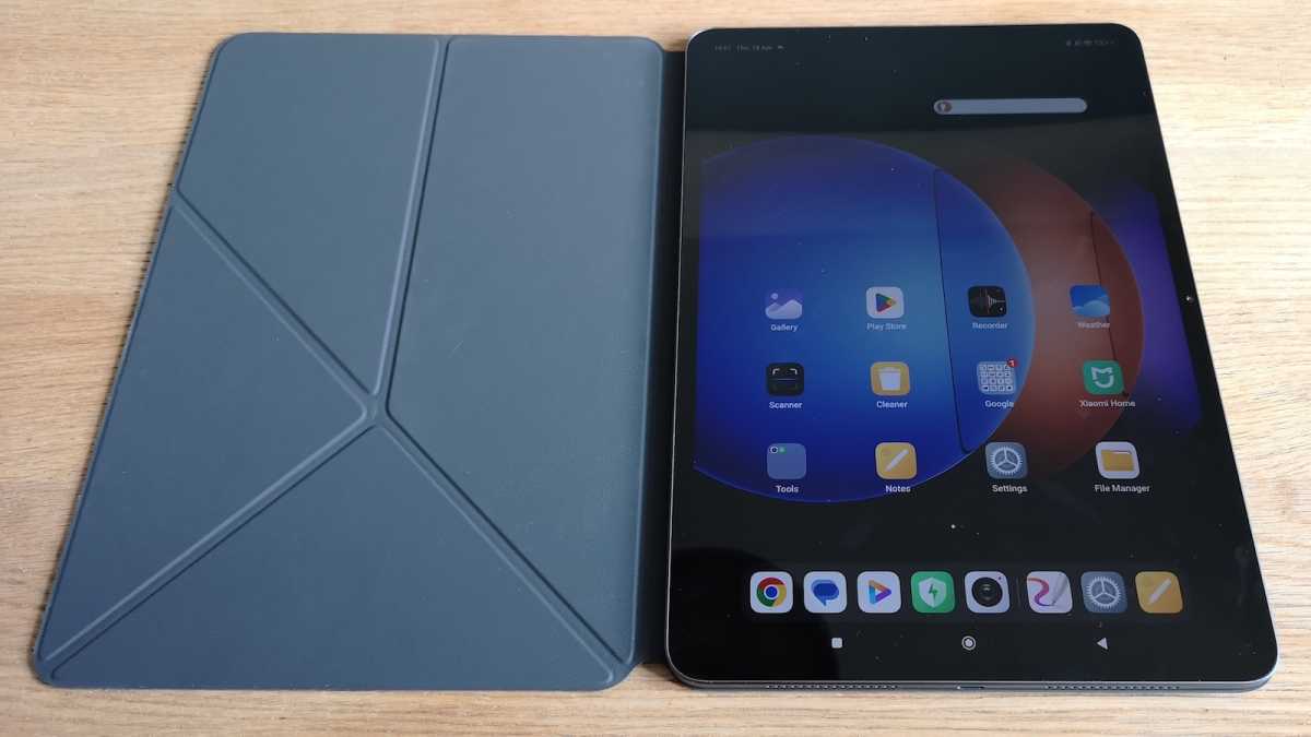 Xiaomi Pad 6S Pro review Pro Cover open, viewed from above
